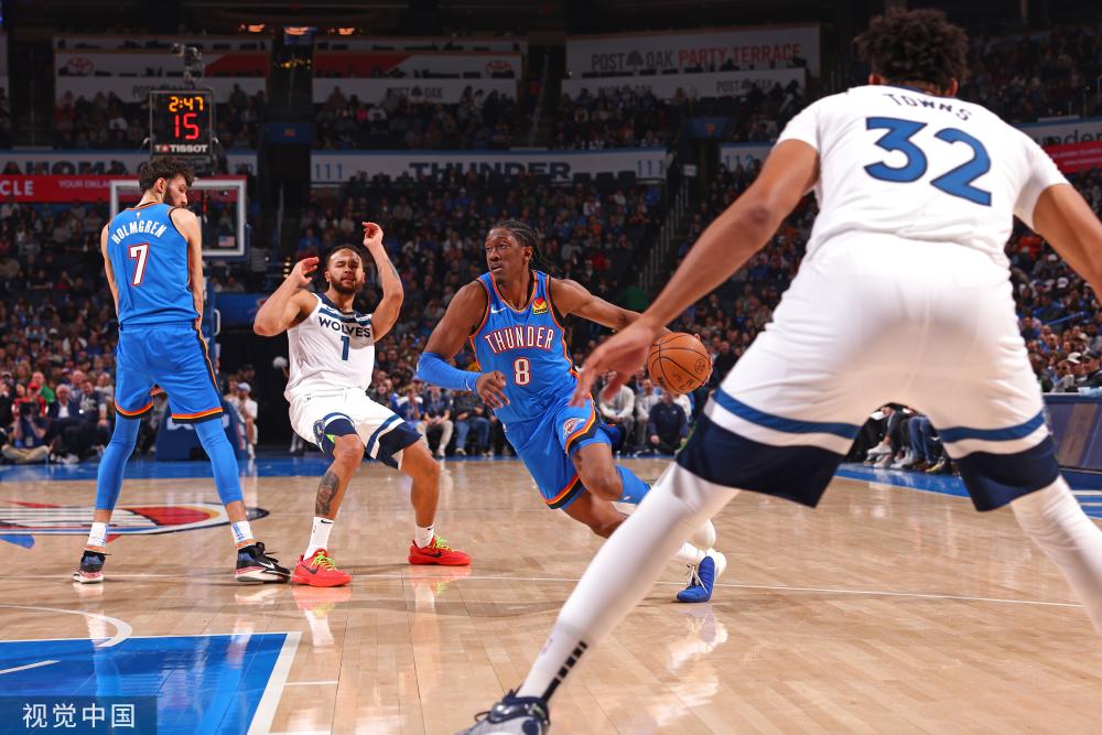 而在比赛临 而在比赛临