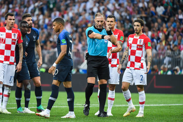 行全面而深 行全面而深