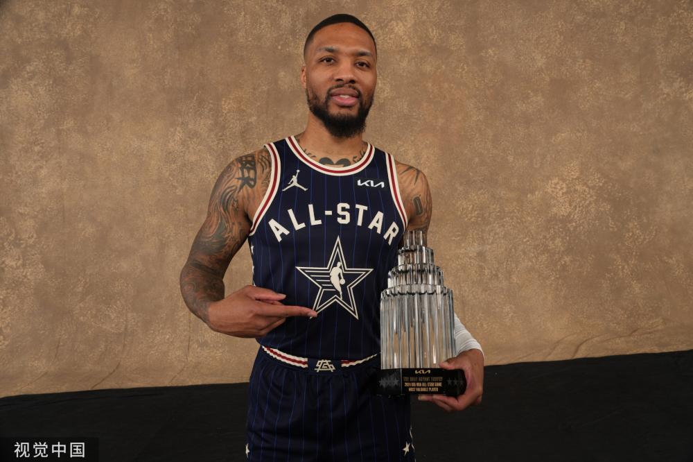 他都堪称是 他都堪称是